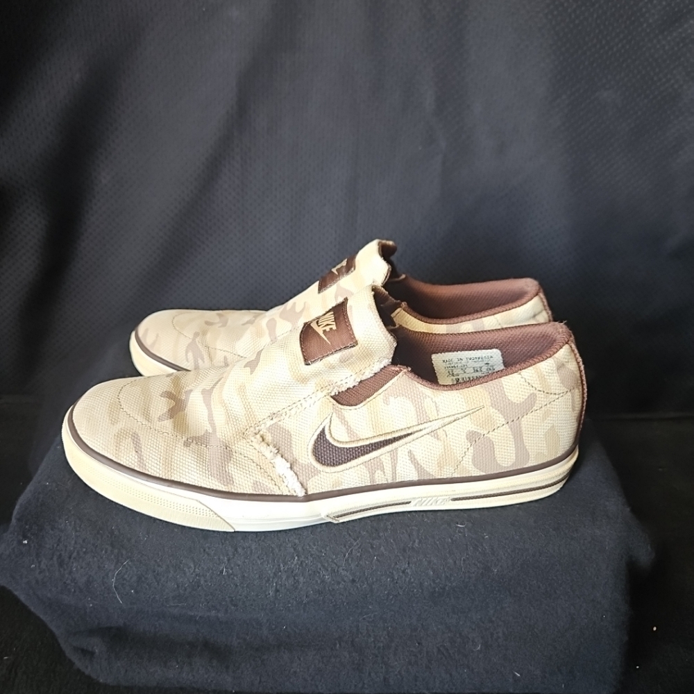 Nike SB Charge Slip On Shoes Capri Camo Women's Size 7.5 315851-221 Running